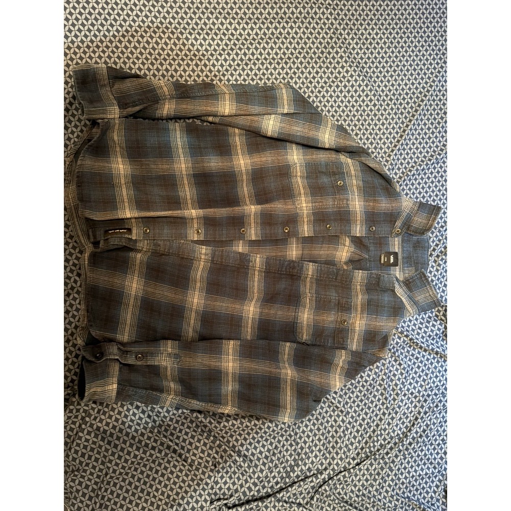 men's long-sleeve button-down flannel shirt Vans Size Large  Plaid Tailored Fit